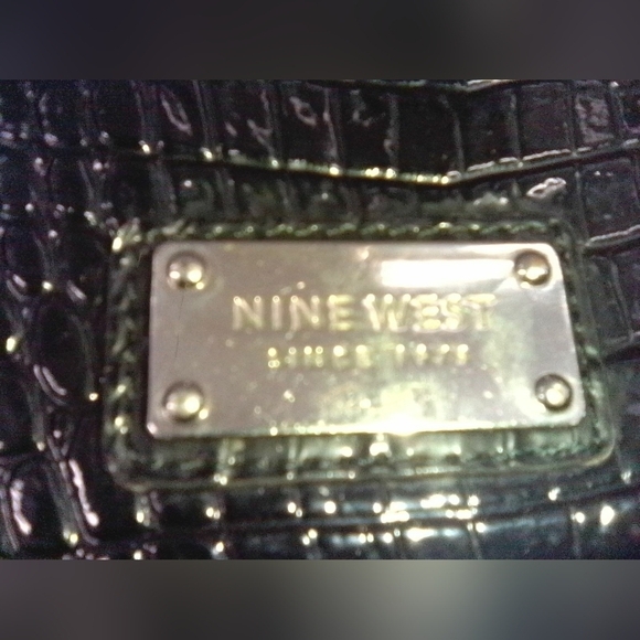 Nine West - Picture 1 of 3